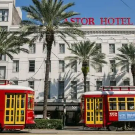 Mid Canal St 2 Bedroom Cute House Holiday home New Orleans