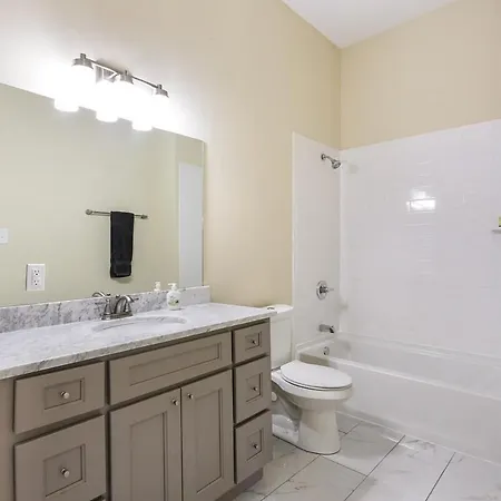 Cute 1bed 1bath 4blocks From French Q And Steps To Jazz & Music Venues Apartment New Orleans