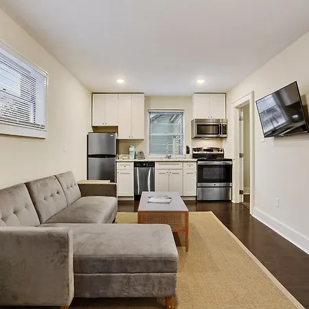 Apartment Cute 1bed Steps From French Q And Jazz Venues *