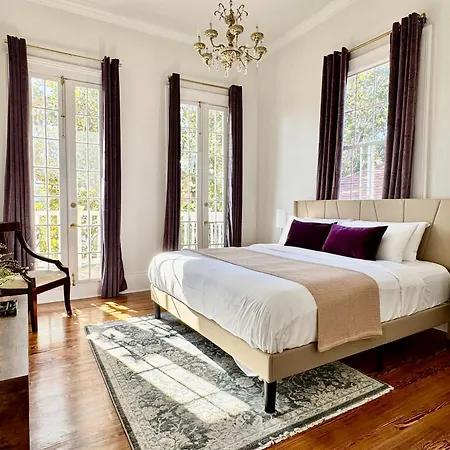 Elegant Garden District 4br New Orleans