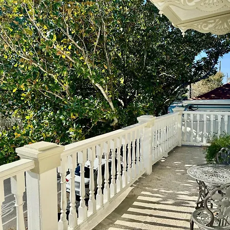 Elegant Garden District 4br *