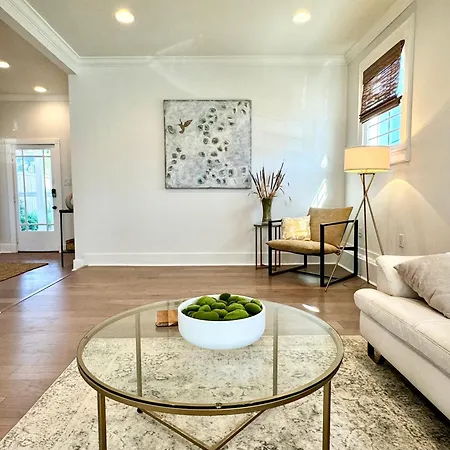 Holiday home Elegant Garden District 4br *