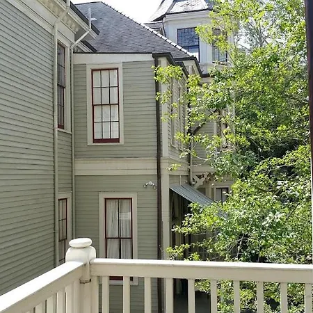 Apartment Walker Mansion On St Charles Ave - Unit 7 New Orleans