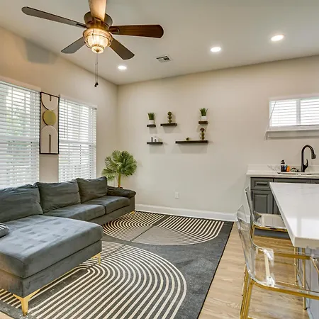 Uptown Nola Retreat 1 Mi To Tulane & Dining Holiday home