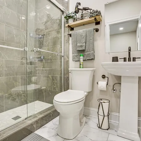 Uptown Nola Retreat 1 Mi To Tulane & Dining Holiday home *