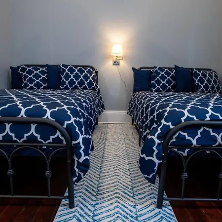 St Philip Gem 5 Bed-5 Bath Steps To Fq - Monthly Holiday home New Orleans