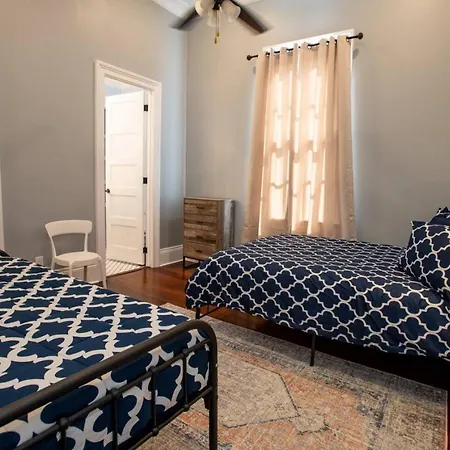 Holiday home St Philip Gem 5 Bed-5 Bath Steps To Fq - Monthly