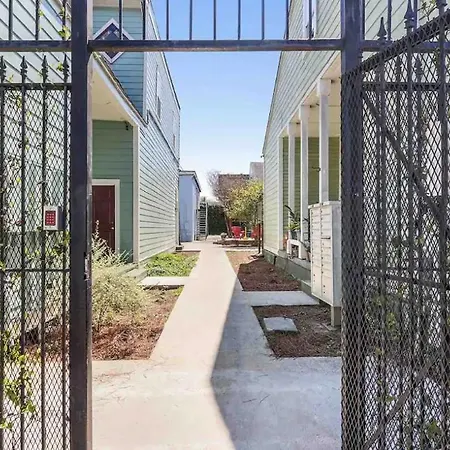 Cute 1bed 1bath Walk To French Q And Bourbon St * New Orleans