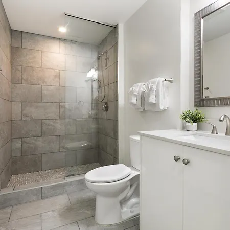 Modern 4br In The Heart Of Nola Apartment