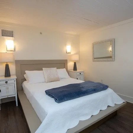 Bed & Breakfast Engine 24 Firehouse 3*