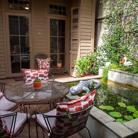 Bed & Breakfast Engine 24 Firehouse New Orleans