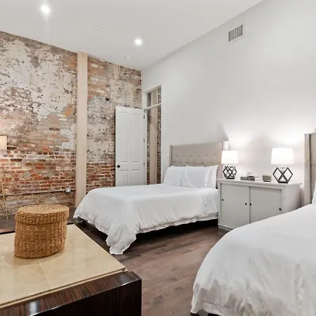 Group-friendly Nola Near Bourbon Hotel New Orleans