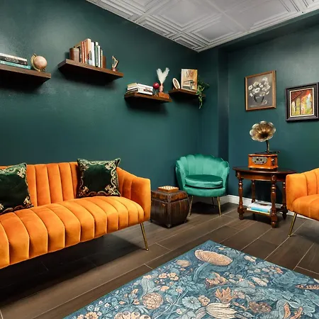 The Riverfront Hotel 4*