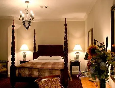 Conti Hotel 3*