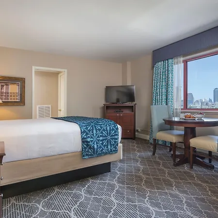 Resort Club Wyndham Avenue Plaza 3*