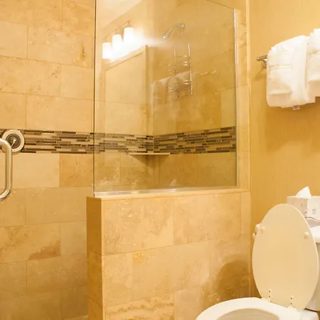 Hotel French Market 3*
