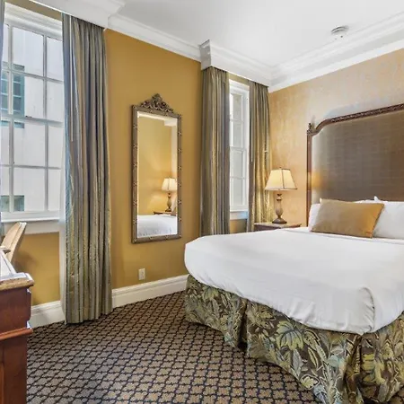 The Lafayette By Kasa Living New Orleans