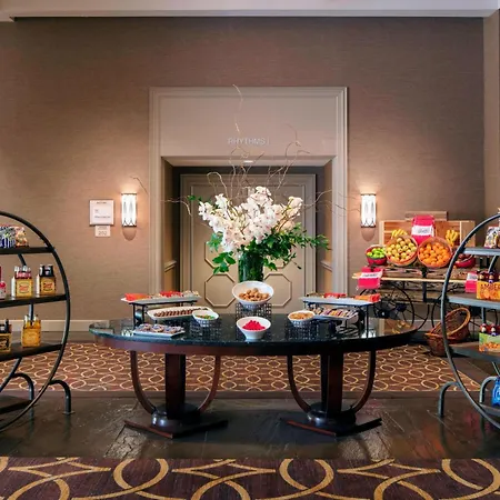 Sheraton 4*
