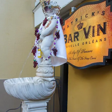 Mazarin Hotel