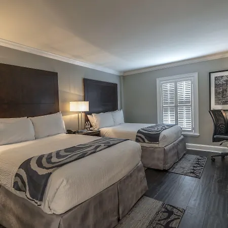 Le Marais Hotel