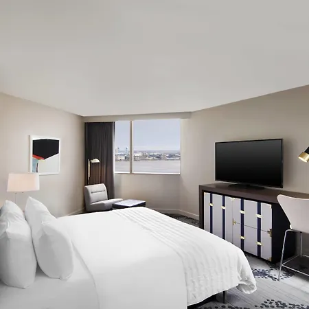 Le Meridien Hotel New Orleans