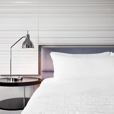 Le Meridien 4*