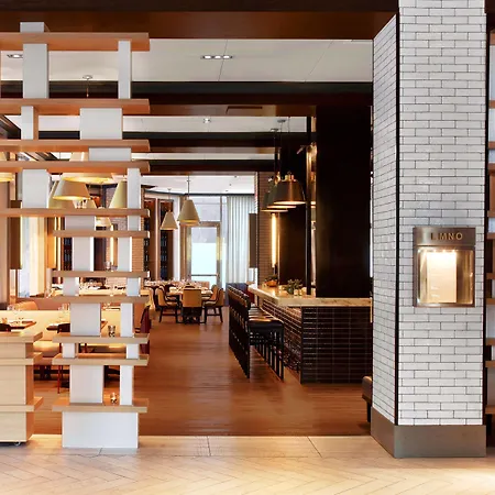 Le Meridien Hotel New Orleans