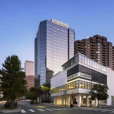 Le Meridien Hotel 4*