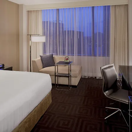 Hyatt Regency Hotel 4*