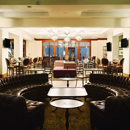 Hotel Embassy By Hilton Convention Center New Orleans