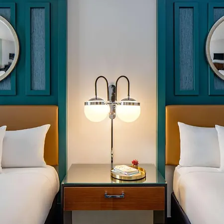 Hyatt Centric French Quarter 4*
