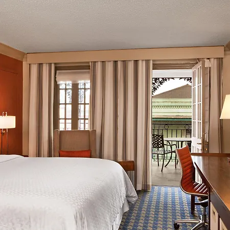 Four Points By Sheraton French Quarter 4*