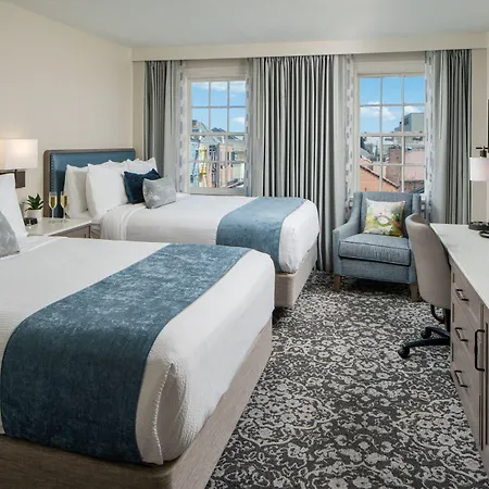 Four Points By Sheraton French Quarter Hotel