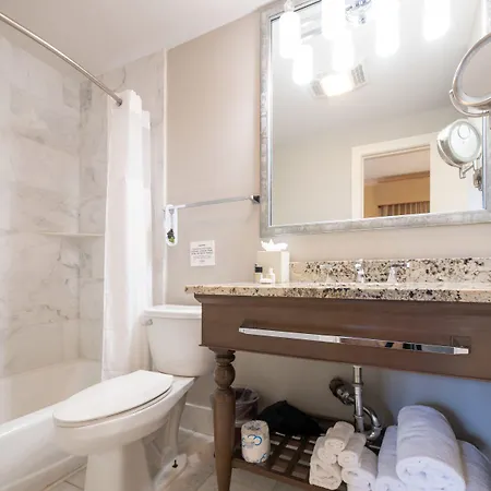Provincial 4* New Orleans