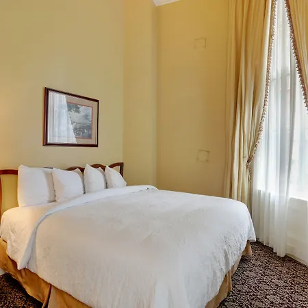 Pelham Hotel
