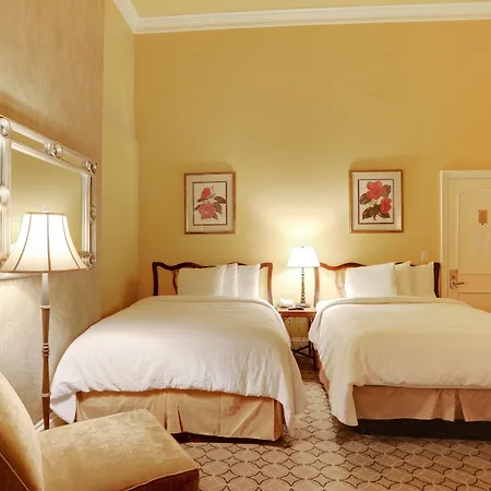 Pelham Hotel