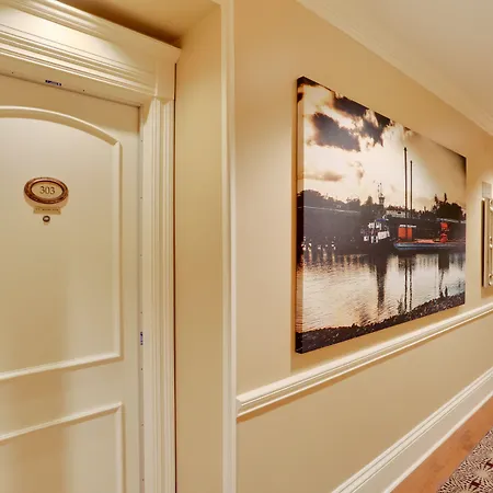 Hotel Pelham 3*
