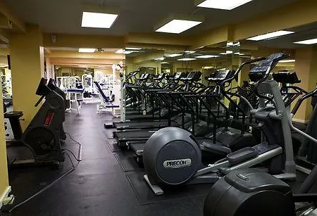 Club Wyndham Avenue Plaza Resort