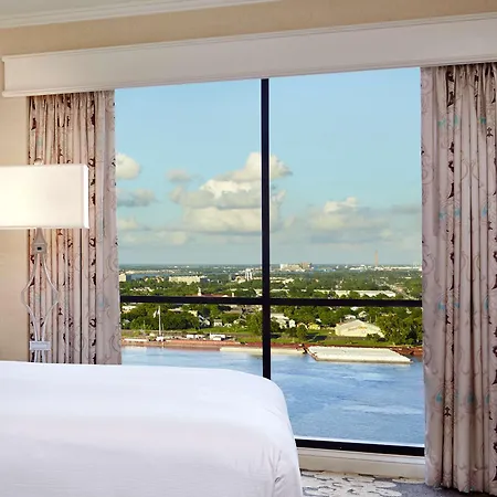 Hotel Hilton Riverside 4*