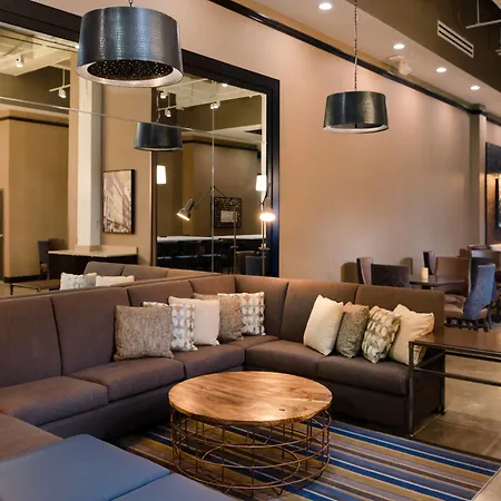 Hotel Fairfield By Marriott & Downtown French Quarter Area 3*