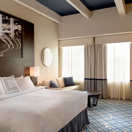 Hotel Fairfield By Marriott & Downtown French Quarter Area New Orleans