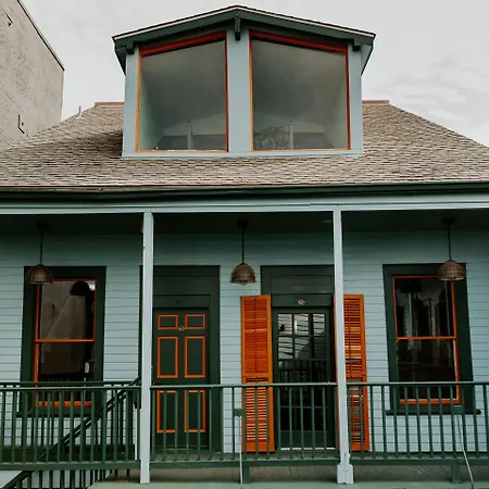 Hotel Frenchmen 3*