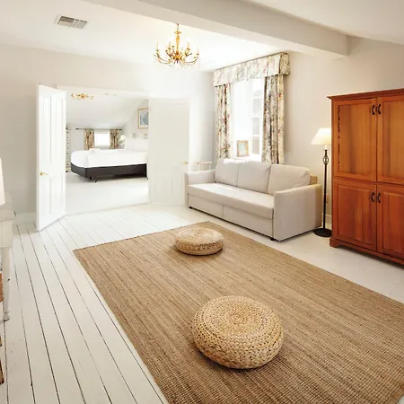 Hotel Maison Saint Charles New Orleans