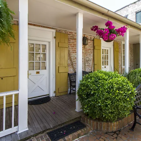 Hotel Dauphine Orleans New Orleans
