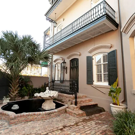 Hotel Courtyard By The French Quarter 3*