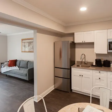 Courtyard By The French Quarter Hotel 3*