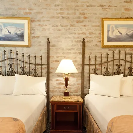Place D'armes Hotel New Orleans