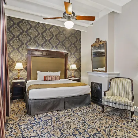 Place D'armes Hotel