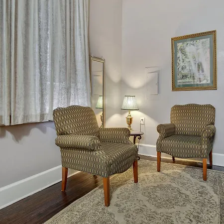 Hotel Rathbone Mansions New Orleans