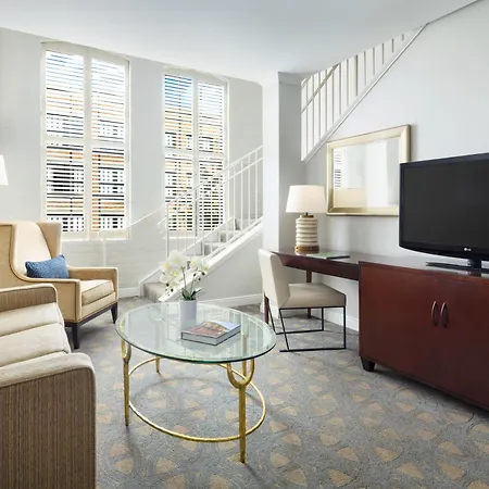 Hotel The Riverfront 4*